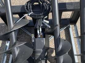 Skidsteer Auger - picture2' - Click to enlarge