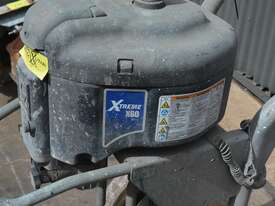  Graco Xtreme X60 220cc AIR MOTOR  NXT N65DT0 Series H Serial No A3001364 - picture0' - Click to enlarge