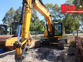 JCB JS240LC EXCAVATOR - picture0' - Click to enlarge