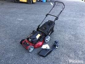 Used Mountfield S481PD Self Propelled Mower 46cm Cutting Width 70 Litre Collection Bag STIGA Engine Ride On Mowers in Listed on Machines4u