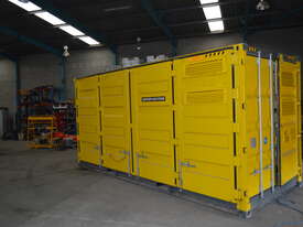 20FT SITE SERVICE CONTAINER INCLUDING AIR COMPRESSOR - picture0' - Click to enlarge