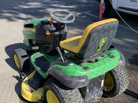 2005 John Deere 145 Lawn Garden Tractors - picture1' - Click to enlarge