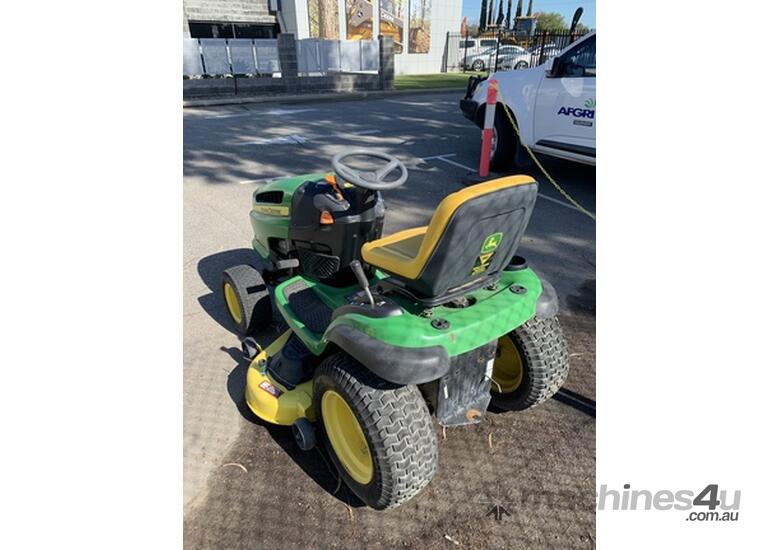 Used 2005 John Deere 145 Lawn Tractor in , Listed on Machines4u