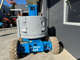 Genie Z34/22IC Diesel Knuckle Boom Lift - picture2' - Click to enlarge