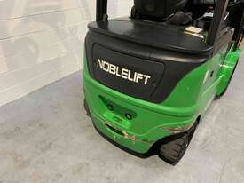Noblelift 2.5t Electric Forklift - picture1' - Click to enlarge
