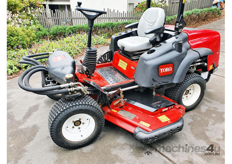 360 turn outlet mower