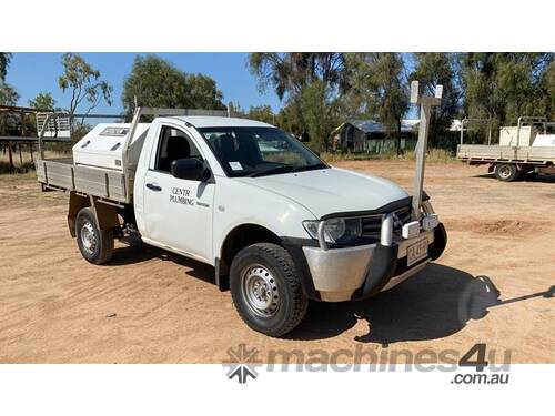 Mitsubishi Triton MN