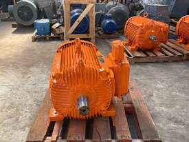 185 kw 250 hp 4-pole 1480 rpm 415v 315 frame WEG Mining IP66 KTE54 W22M AC Electric Motor - picture1' - Click to enlarge