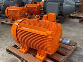 185 kw 250 hp 4-pole 1480 rpm 415v 315 frame WEG Mining IP66 KTE54 W22M AC Electric Motor - picture2' - Click to enlarge