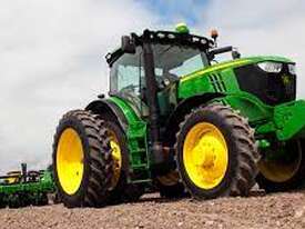 John Deere Tractor  - picture0' - Click to enlarge