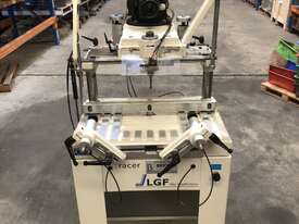 LGF Tracer Copy Router - picture0' - Click to enlarge