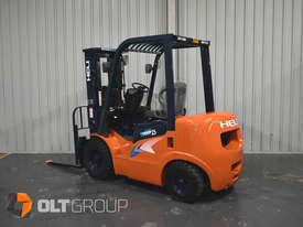 Heli CPCD25 2.5 Tonne Forklift Kubota Diesel Engine 4.5m Container Mast Low Hours - picture0' - Click to enlarge