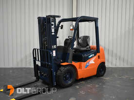 Heli CPCD25 2.5 Tonne Forklift Kubota Diesel Engine 4.5m Container Mast Low Hours - picture0' - Click to enlarge