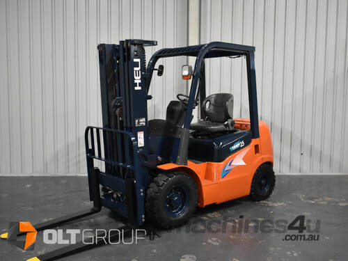 Heli CPCD25 2.5 Tonne Forklift Kubota Diesel Engine 4.5m Container Mast Low Hours