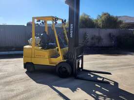 Hyster Forklift 3T 7m Lift Height - picture0' - Click to enlarge