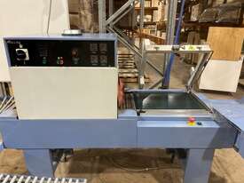 HALF AUTOMATIC MONOBLOCK L-SEALER LINE WITH TWO CONVEYORS - picture0' - Click to enlarge