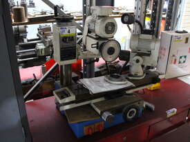 TOOLMASTER UNIVERSAL CUTTER AND TOOL GRINDER G198 - picture0' - Click to enlarge