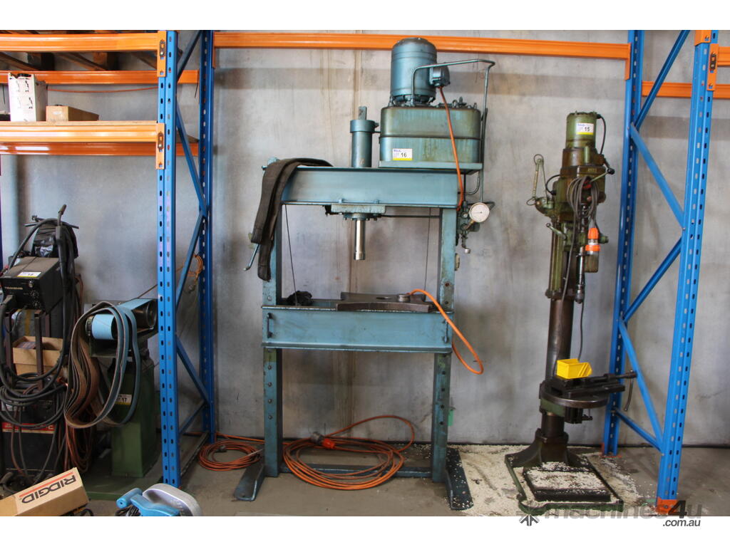 Used Not Specified Unknown 20T HYDRAULIC PRESS Hydraulic Press Brake in , Listed on Machines4u