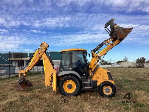 JCB 3CX Backhoe Loader