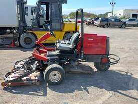 Toro Groundsmaster - picture2' - Click to enlarge