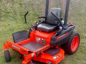 Kubota Z122E Zero Turn Mower - picture0' - Click to enlarge