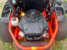 Kubota Z122E Zero Turn Mower - picture1' - Click to enlarge