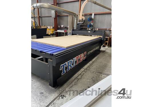 CNC Flatbed router - Tekcel 3600 x 1800