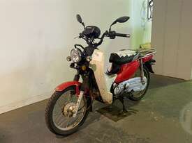 Honda Supercub - picture2' - Click to enlarge