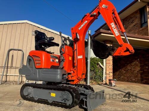 KUBOTA K008-3 MINI EXCAVATOR 