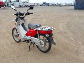 Honda 110 Super CUB - picture2' - Click to enlarge