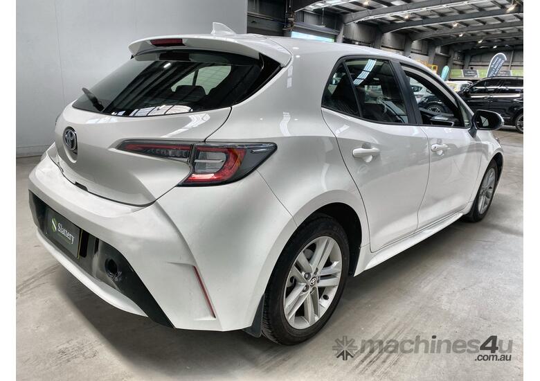 Buy Used 2021 Toyota 2021 Toyota Corolla ASCENT SPORT Petrol Cars in ...