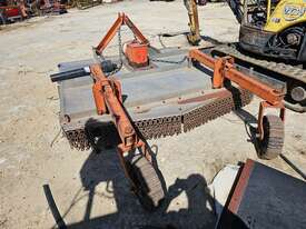 Howard EHD210 Heavy Duty 3PL Slasher - picture2' - Click to enlarge