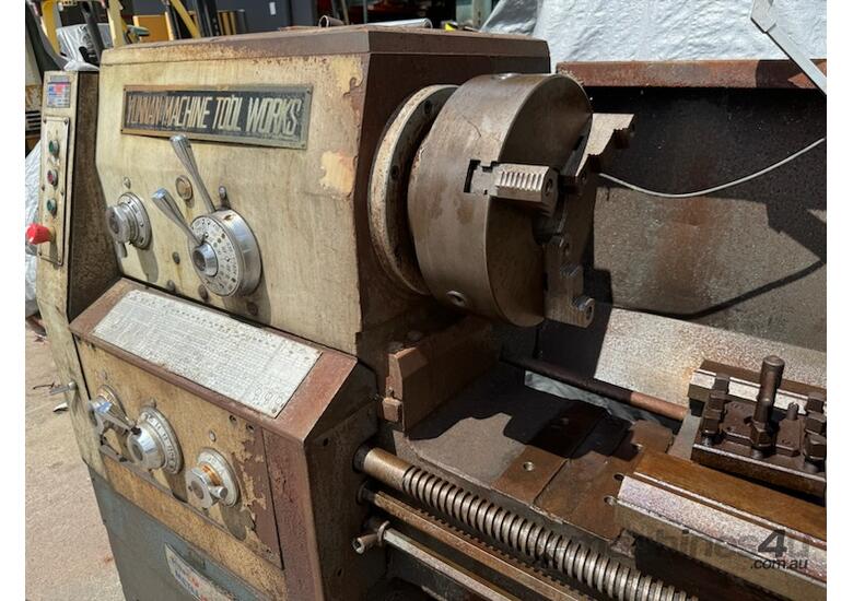 Yunnan Centre Lathe – Precision Turning & Tapering Machine!