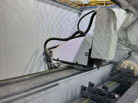 CNC Machining Centre - picture0' - Click to enlarge