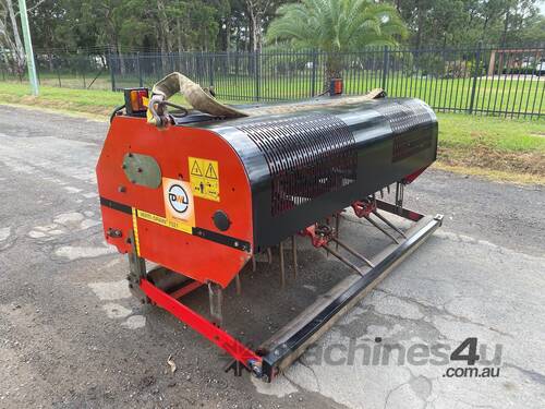 Redexim Verti Drain 7521  Aerator Tillage Equip