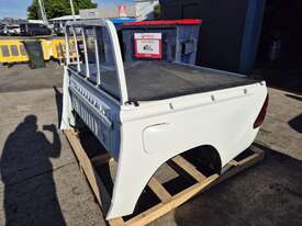 Ute Tub Hilux SR - picture0' - Click to enlarge