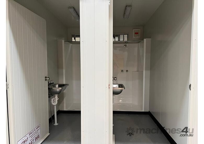 caption Auzbilt Portable Toilet: 4.8m x 3m, For Sale