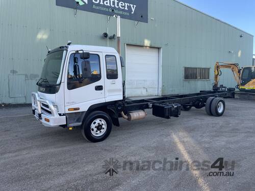 2004 Isuzu 8FF02 500 F3 (4x2) Cab Chassis