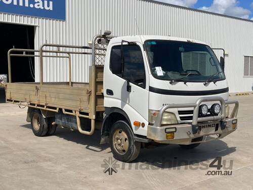 2007 Hino 300 616 Table Top