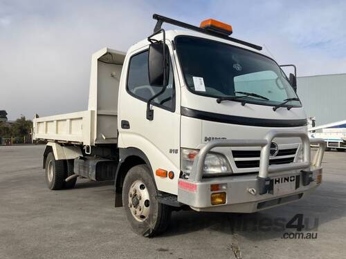 2008 Hino 300 816 Tipper