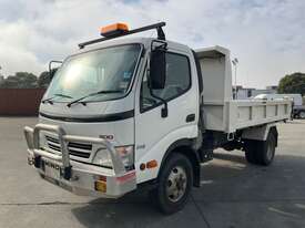 2008 Hino 300 816 Tipper - picture1' - Click to enlarge