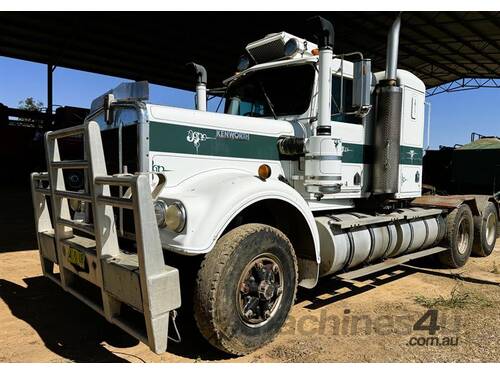 KENWORTH W MODEL PRIME MOVER