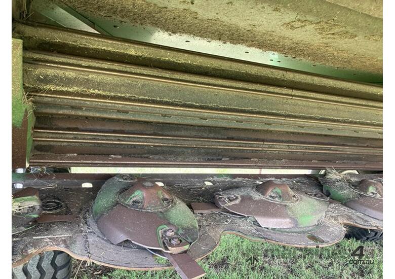 caption KRONE EASYCUT TC320CR - Late model +Low Hours + Very Tidy Condition