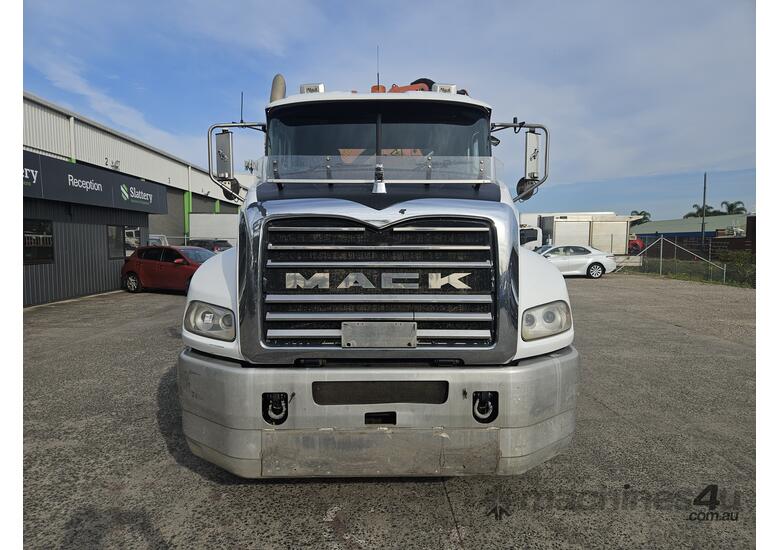 caption 2013 Mack CMMT Granite 6x4 Prime Mover With Crane