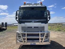 2019 Volvo FH16 600 6x4 Prime Mover - picture1' - Click to enlarge