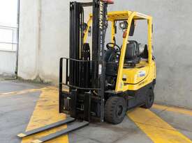 HYSTER H2.0XTS Counterbalance Forklift - picture1' - Click to enlarge