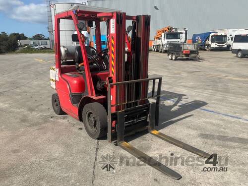 Nissan P1F2A25DU Counter Balance Forklift