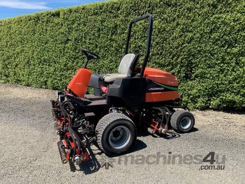 caption 2005 Jacobsen Super LF 1880 Lawn Garden Tractors