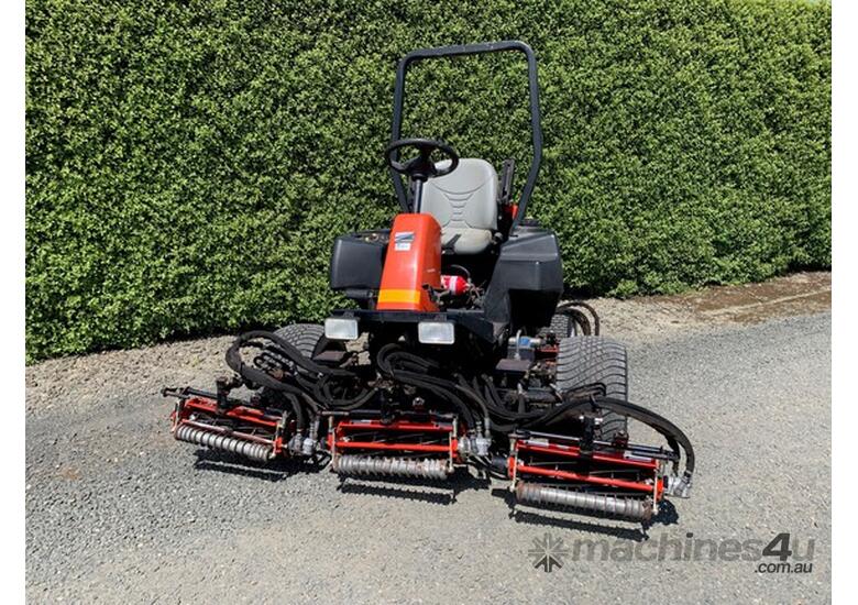 caption 2005 Jacobsen Super LF 1880 Lawn Garden Tractors