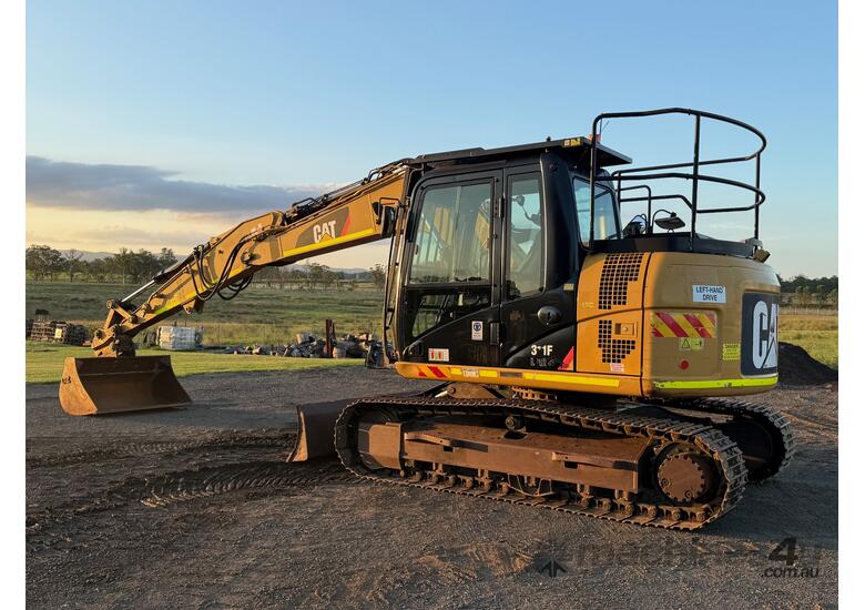 caption CAT 311F LRR Excavator 2014